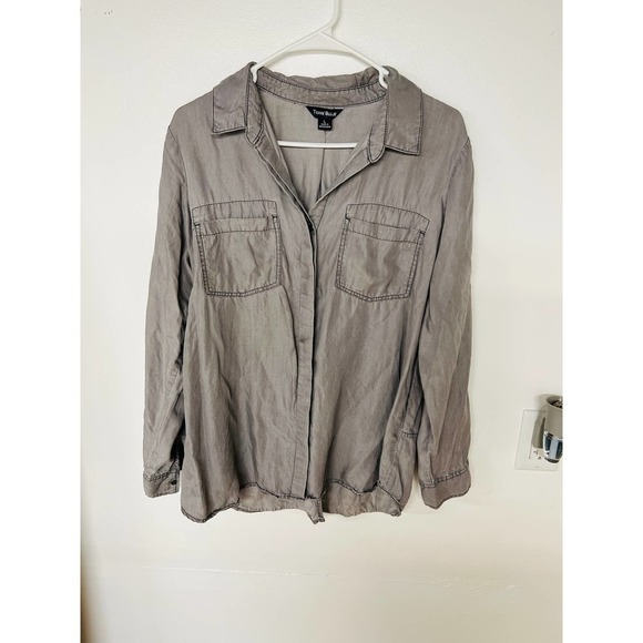 Terre Bleue Grey Button Down Blouse - Picture 2 of 9